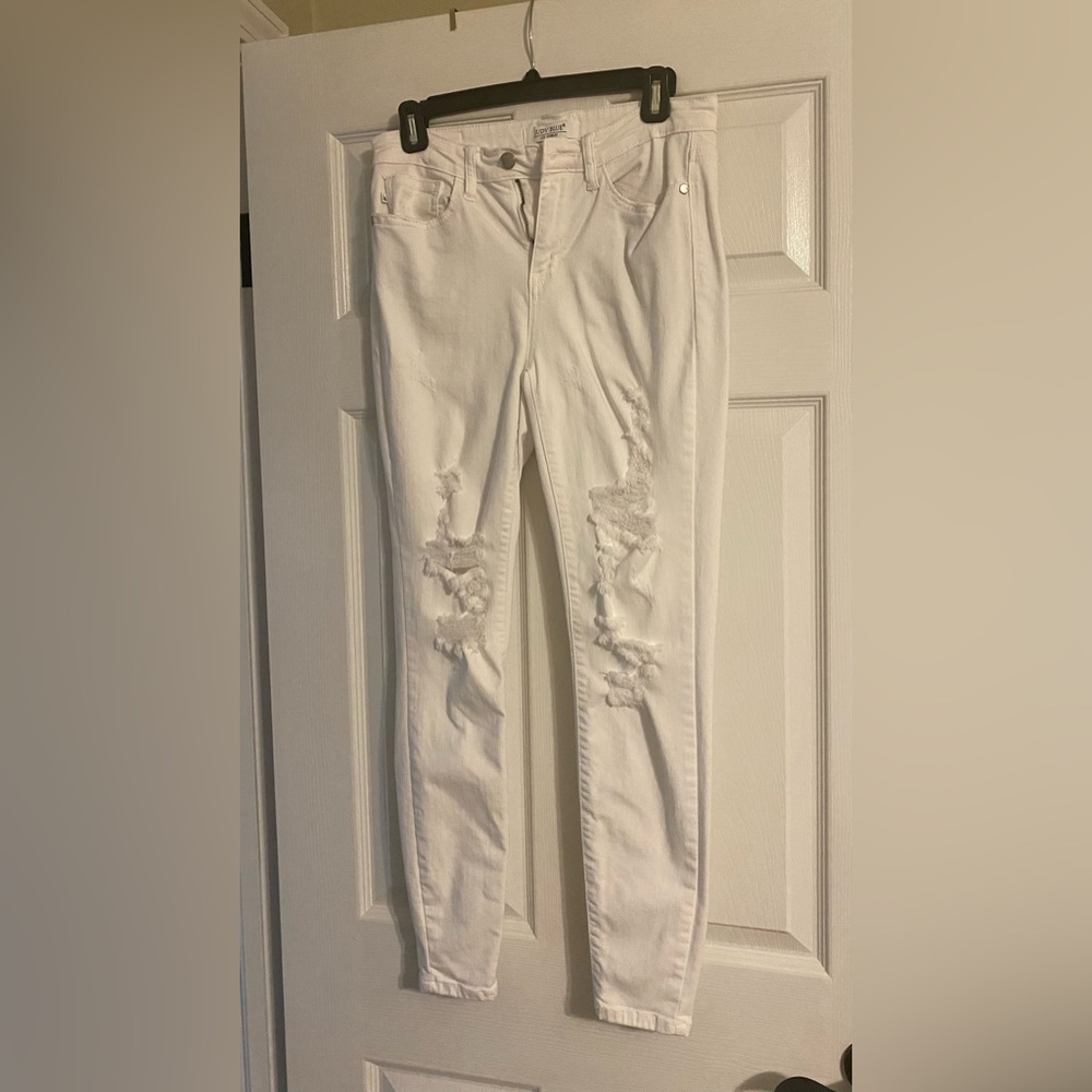 Judy Blue white pants